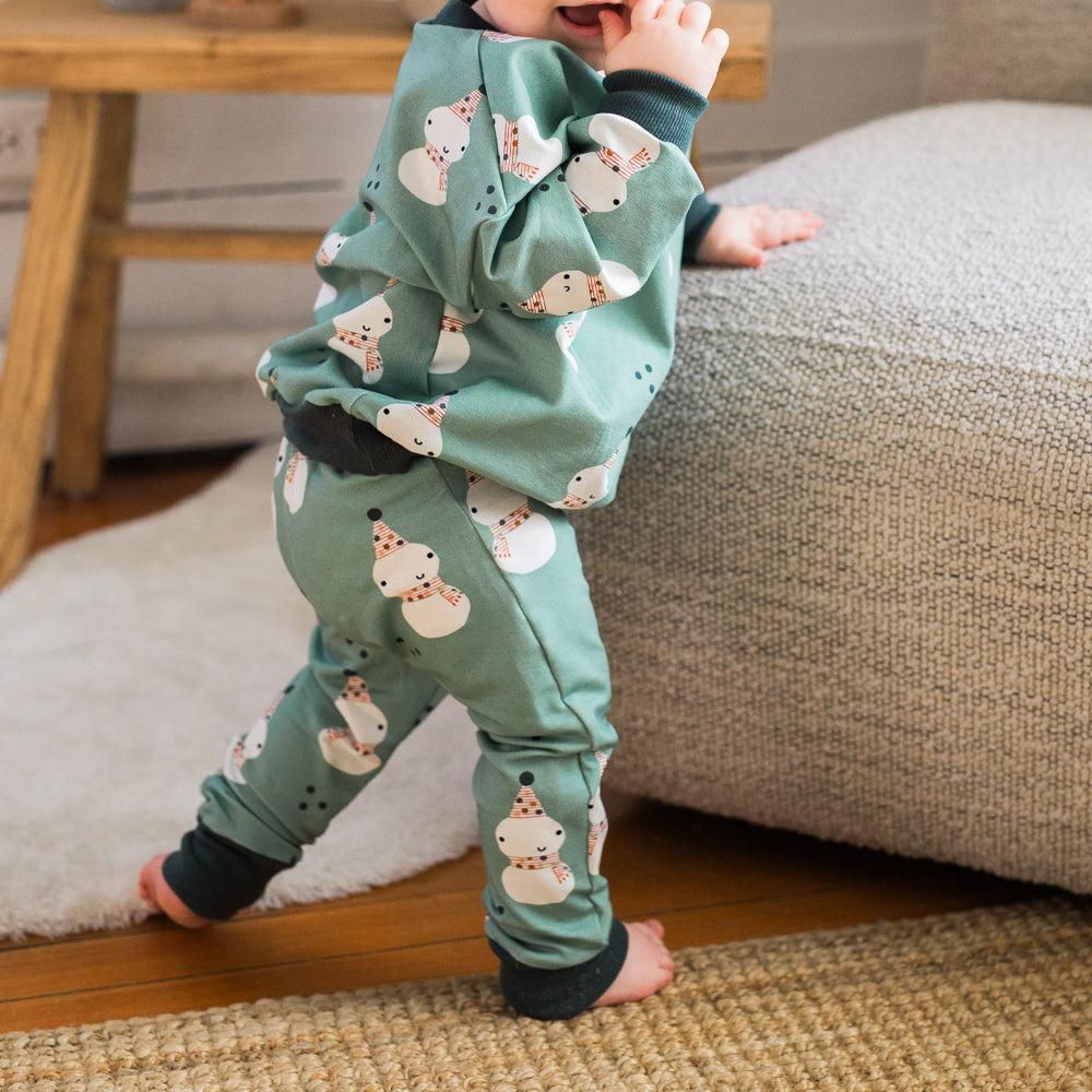 Happy Snowmen Slim Joggers