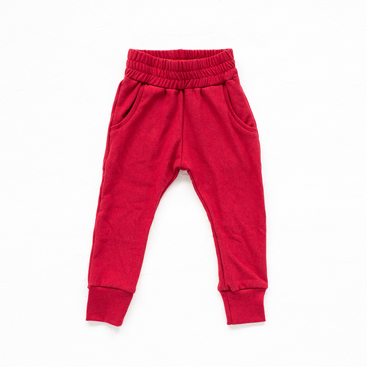 Essential Joggers - Red